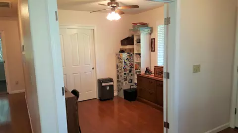2027 Wicklow St, Redding, CA 96001 photo 17