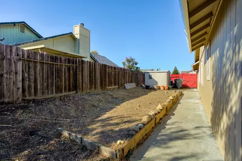 738 Springer Dr, Redding, CA 96003 photo 19