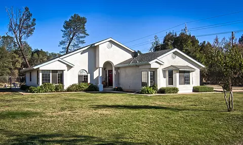 20149 Lyal Ln, Redding, CA 96002 photo 1