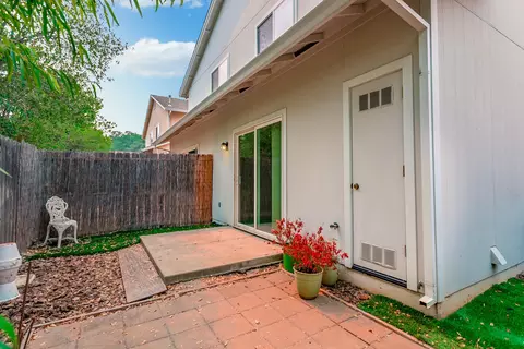 1747 Laurel Ave, Redding, CA 96001 photo 22