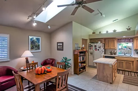 4284 Long Dr Ct, Redding, CA 96002 photo 11
