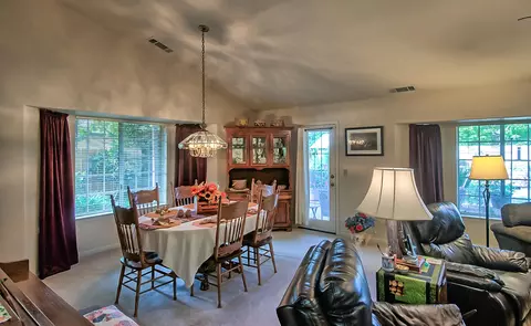 4284 Long Dr Ct, Redding, CA 96002 photo 7