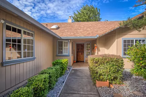 4284 Long Dr Ct, Redding, CA 96002 photo 2