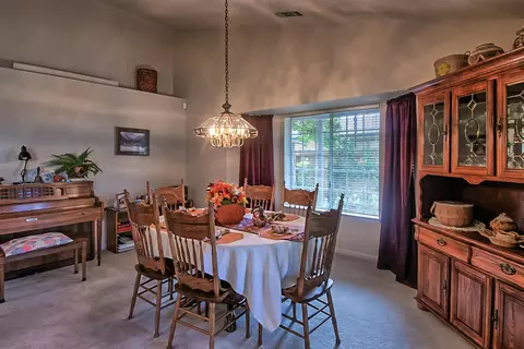 4284 Long Dr Ct, Redding, CA 96002 photo 8