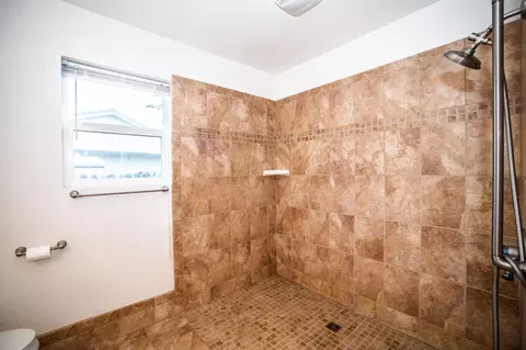 815 Middle St, Redding, CA 96003 photo 14