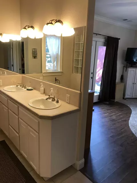 1397 Spinnaker Dr, Redding, CA 96003 photo 23