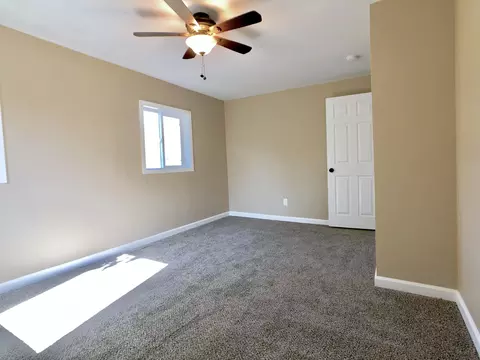 2160 Kenyon Dr, Redding, CA 96001 photo 13