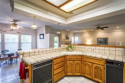 4245 Vista Oaks Ct, Redding, CA 96002 photo 8