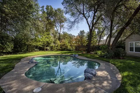 4245 Vista Oaks Ct, Redding, CA 96002 photo 36