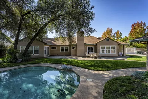 4245 Vista Oaks Ct, Redding, CA 96002 photo 5