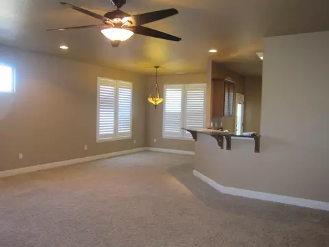 4807 Lofty Oak Dr, Redding, CA 96002 photo 5