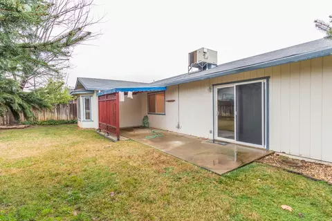 2543 Galaxy Way, Redding, CA 96002 photo 11