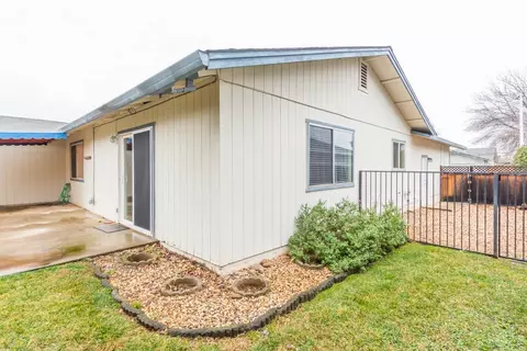 2543 Galaxy Way, Redding, CA 96002 photo 13
