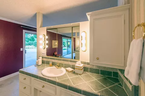 360 Travertine Ct, Redding, CA 96003 photo 19