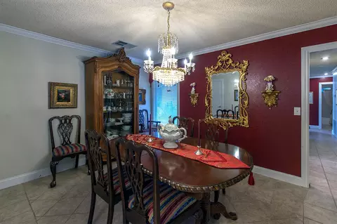 360 Travertine Ct, Redding, CA 96003 photo 8