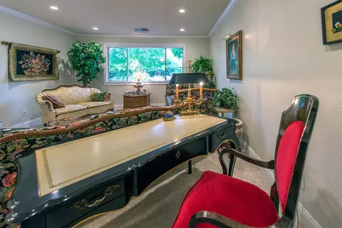 360 Travertine Ct, Redding, CA 96003 photo 5