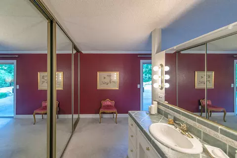 360 Travertine Ct, Redding, CA 96003 photo 18