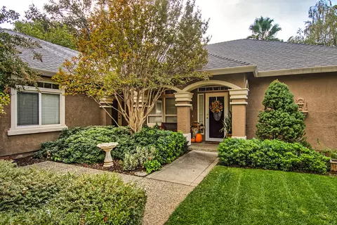 5961 Hilton Head Ct, Redding, CA 96003 photo 3