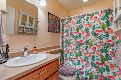 17807 Paradise Ln, Redding, CA 96003 photo 11