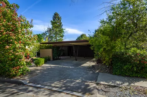885 Lakeview Dr, Redding, CA 96001 photo 5