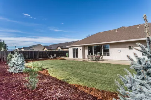 3199 Agassi Ln, Redding, CA 96002 photo 24