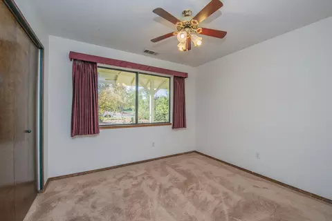 1731 Kildare Dr, Redding, CA 96001 photo 13