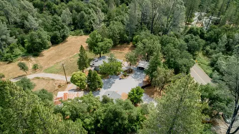17470 Walker Mine Rd, Redding, CA 96003 photo 4
