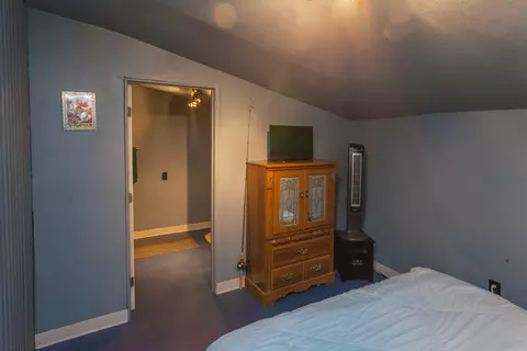 17470 Walker Mine Rd, Redding, CA 96003 photo 35