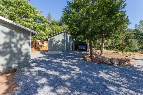 17470 Walker Mine Rd, Redding, CA 96003 photo 17