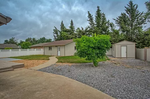 1770 El Verano St, Redding, CA 96002 photo 7