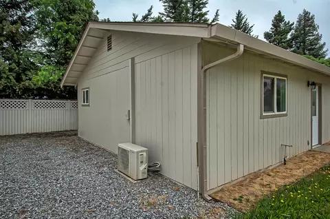 1770 El Verano St, Redding, CA 96002 photo 12