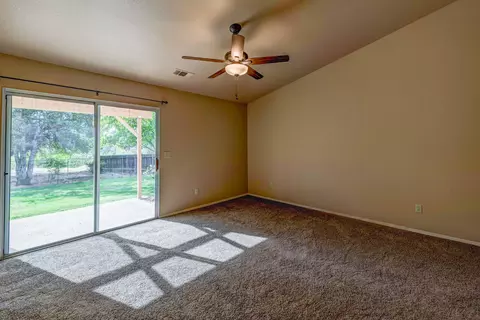 3495 Auburn Dr, Redding, CA 96001 photo 37
