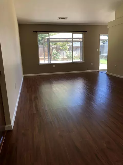 4127 Bowyer Blvd, Redding, CA 96002 photo 1