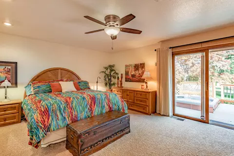 1484 St Andrews Dr, Redding, CA 96003 photo 10