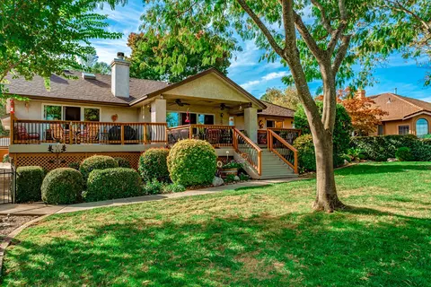 1484 St Andrews Dr, Redding, CA 96003 photo 24