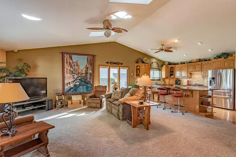 1484 St Andrews Dr, Redding, CA 96003 photo 6
