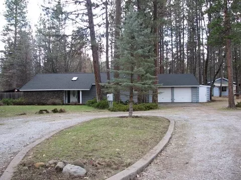 44863 Pine Shadows Rd, Mcarthur, CA 96056 photo 3