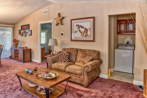4410 Honeycomb Way, Redding, CA 96003 photo 9