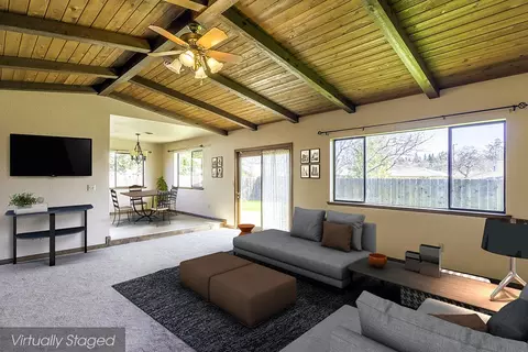 1633 Kildare Dr, Redding, CA 96001 photo 3