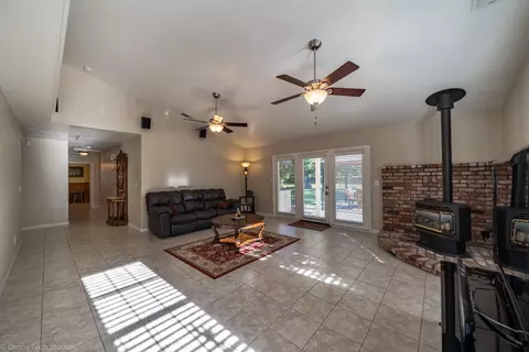 3729 Eagle Pkwy, Redding, CA 96001 photo 18