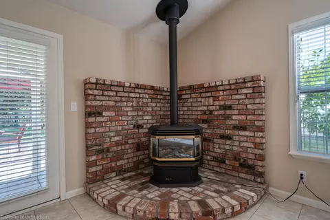 3729 Eagle Pkwy, Redding, CA 96001 photo 19