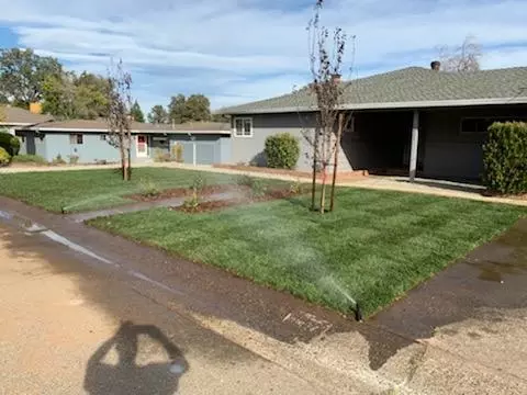 1715 Ridge Dr, Redding, CA 96001 photo 2