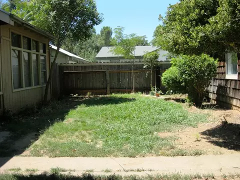 1703 Howard St, Anderson, CA 96007 photo 25
