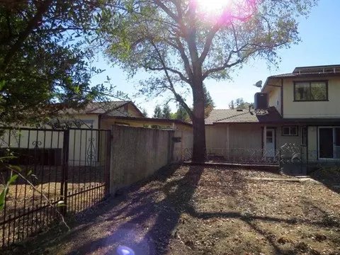 16487 Plateau Cir, Redding, CA 96001 photo 9