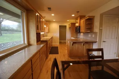 16487 Plateau Cir, Redding, CA 96001 photo 14