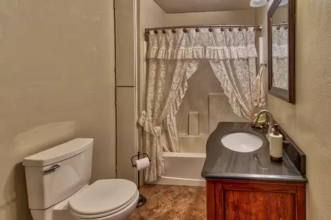 17264 Clarks Ln, Redding, CA 96003 photo 19