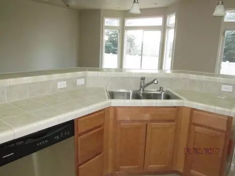 3178 Niklaus Path, Redding, CA 96002 photo 4