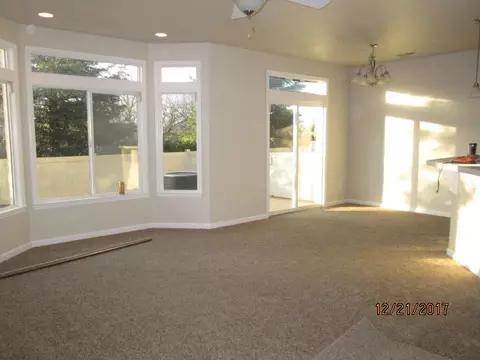 3178 Niklaus Path, Redding, CA 96002 photo 2