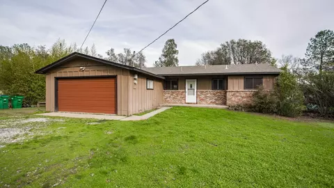 12527 Shalon Dr, Redding, CA 96003 photo 1