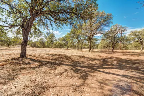 9597 Yuki Yama Ln, Redding, CA 96003 photo 18